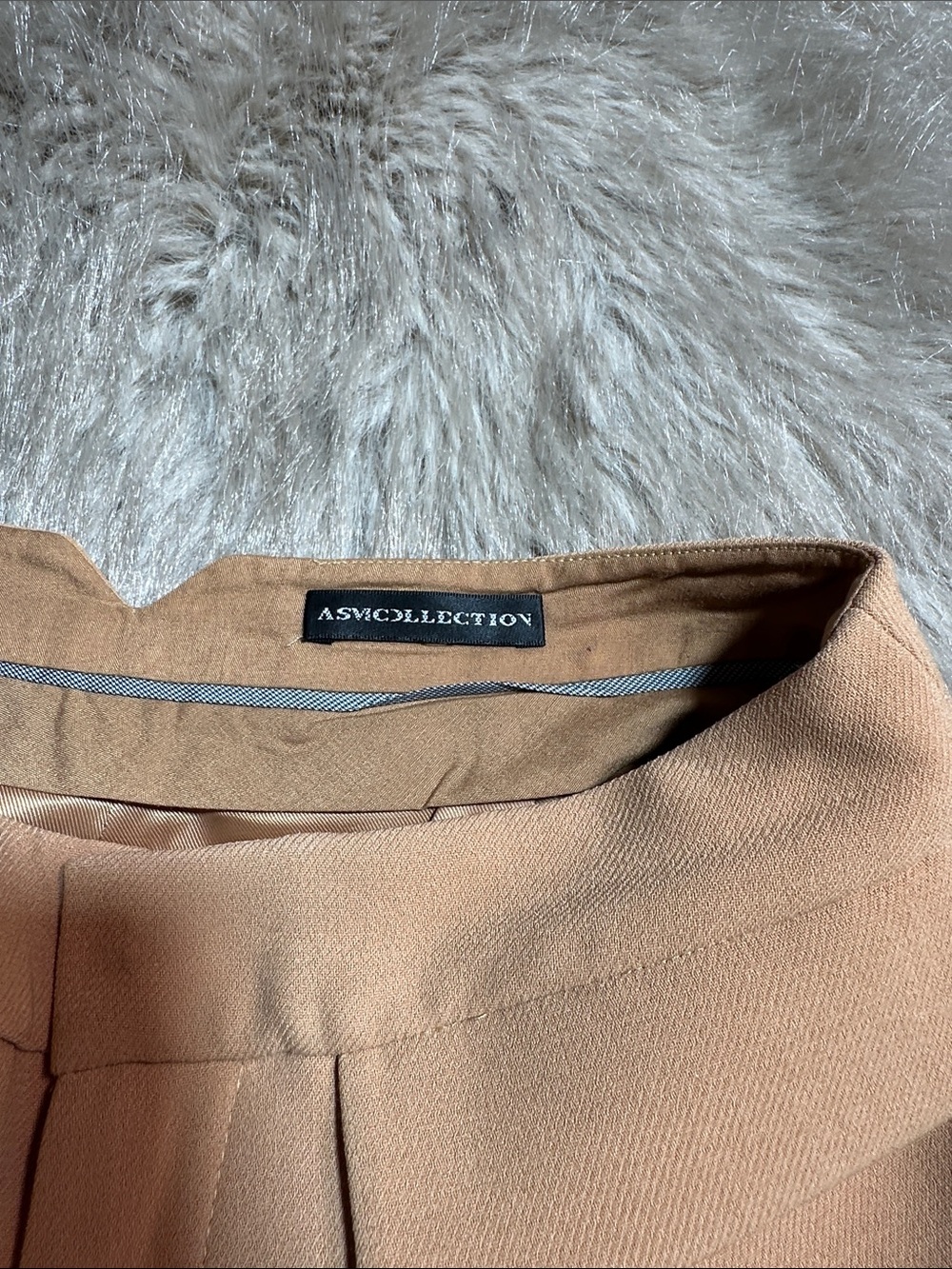 High-Rise Tailored Tan Women’s Shorts - Picture 2 of 9